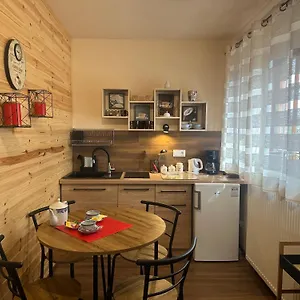apartamenty-i-pokoje-domino.karpacz-hotel.com/